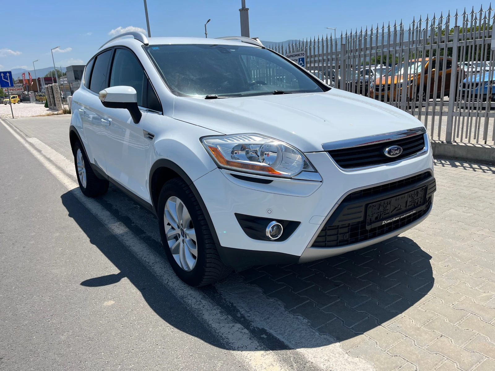 Ford Kuga 4X4/ Automat - изображение 2