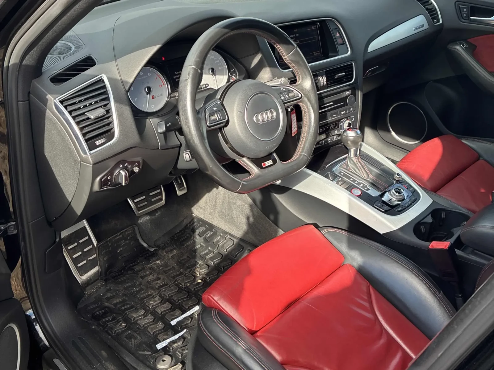 Audi SQ5 TECHNIK CARFAX АВТО КРЕДИТ  - изображение 6