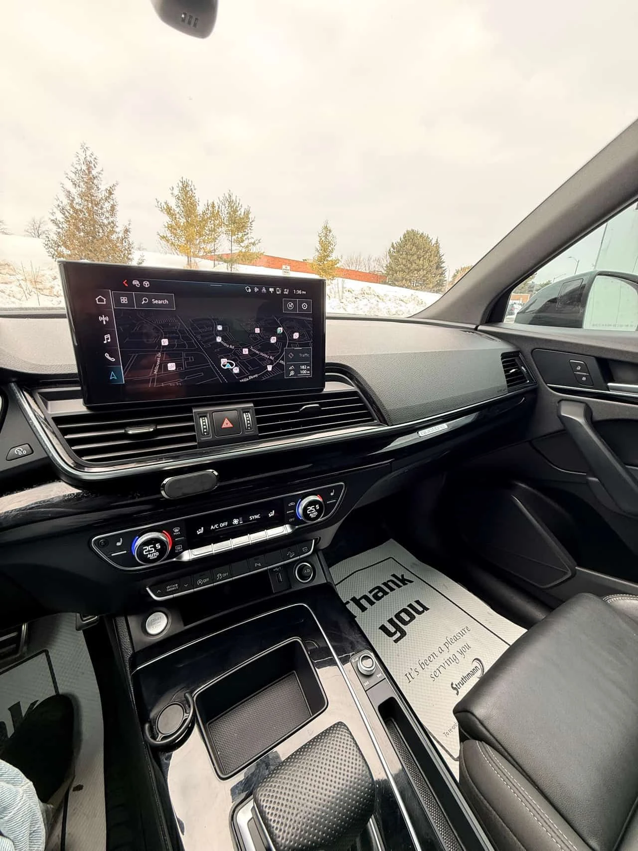 Audi Q5 * Progressiv * ДИСТРОНИК * S-LINE * ПОДГРЕВ * КАМЕ, снимка 9 - Автомобили и джипове - 53940692