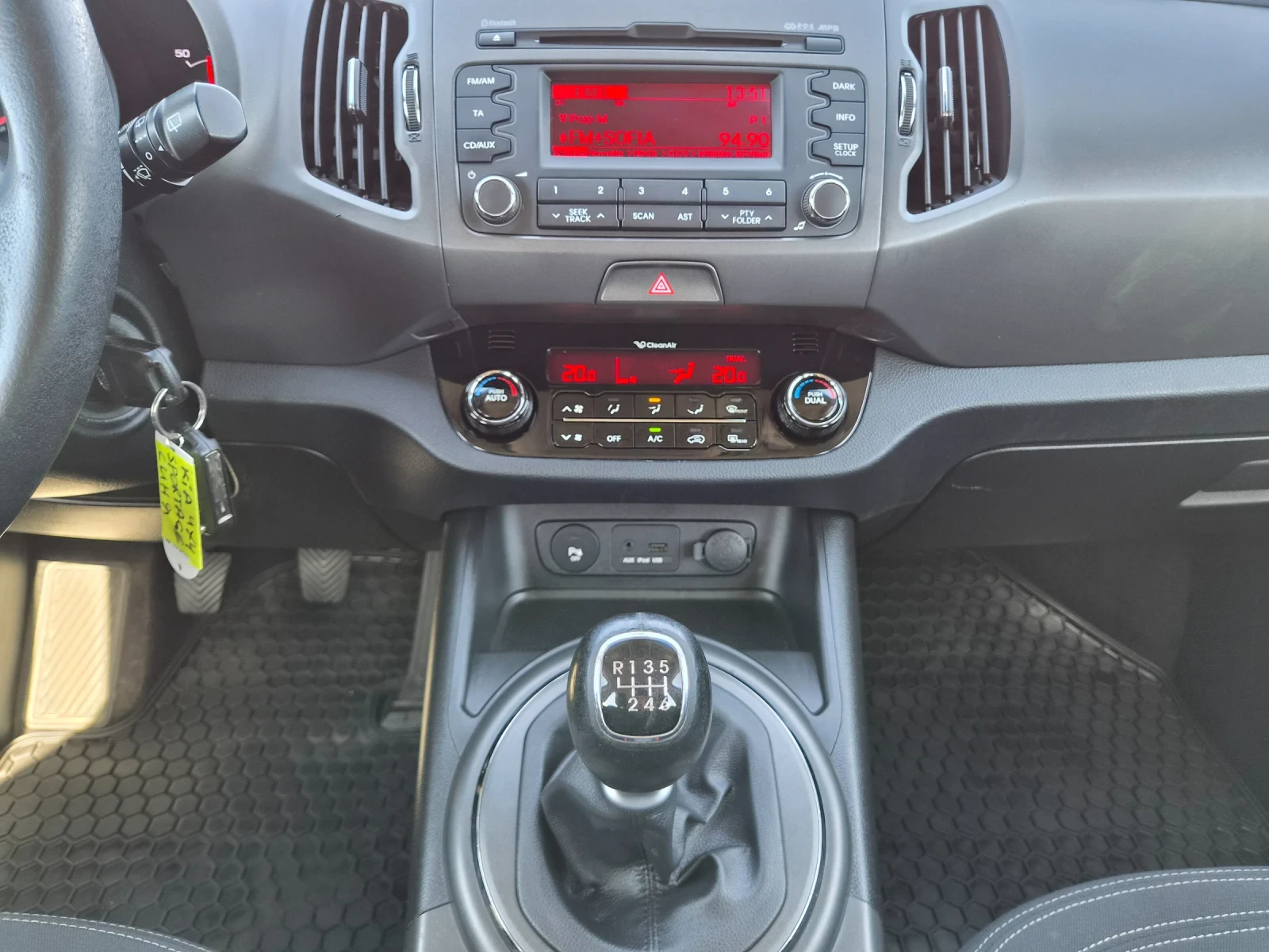 Kia Sportage 2.0D 136�� 4�4 ���� 5� | Mobile.bg � ����������� 14