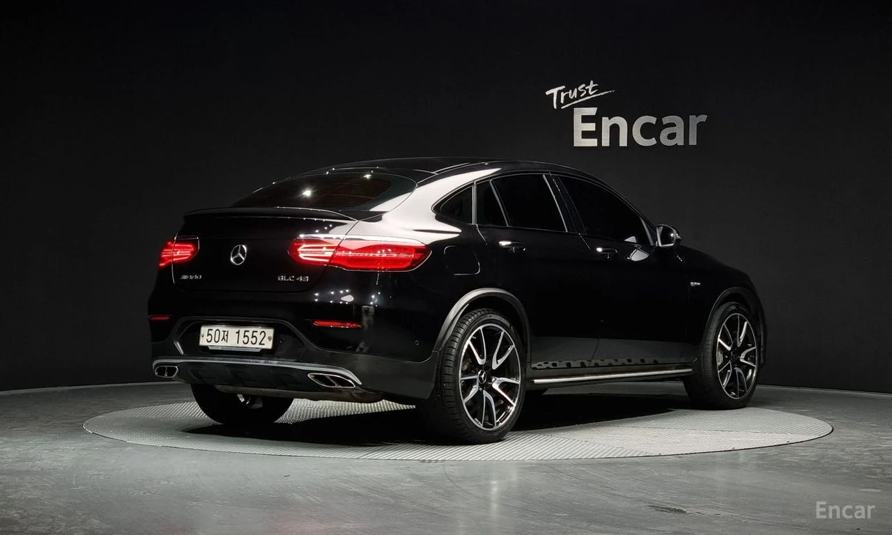 Mercedes-Benz GLC 43 AMG 4MATIC* COUPE* DISTRONIC* 360CAMERA* BURMESTER* , снимка 3 - Автомобили и джипове - 54578214