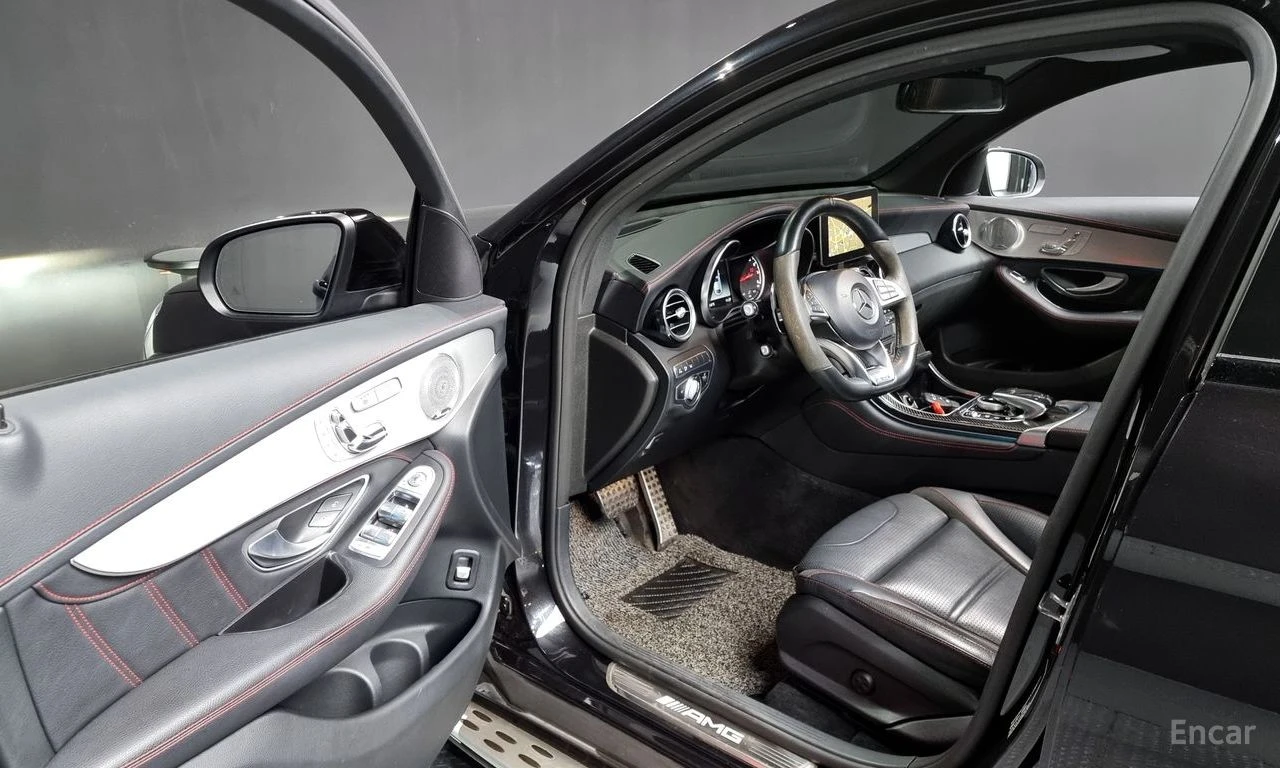 Mercedes-Benz GLC 43 AMG 4MATIC* COUPE* DISTRONIC* 360CAMERA* BURMESTER* , снимка 5 - Автомобили и джипове - 54578214
