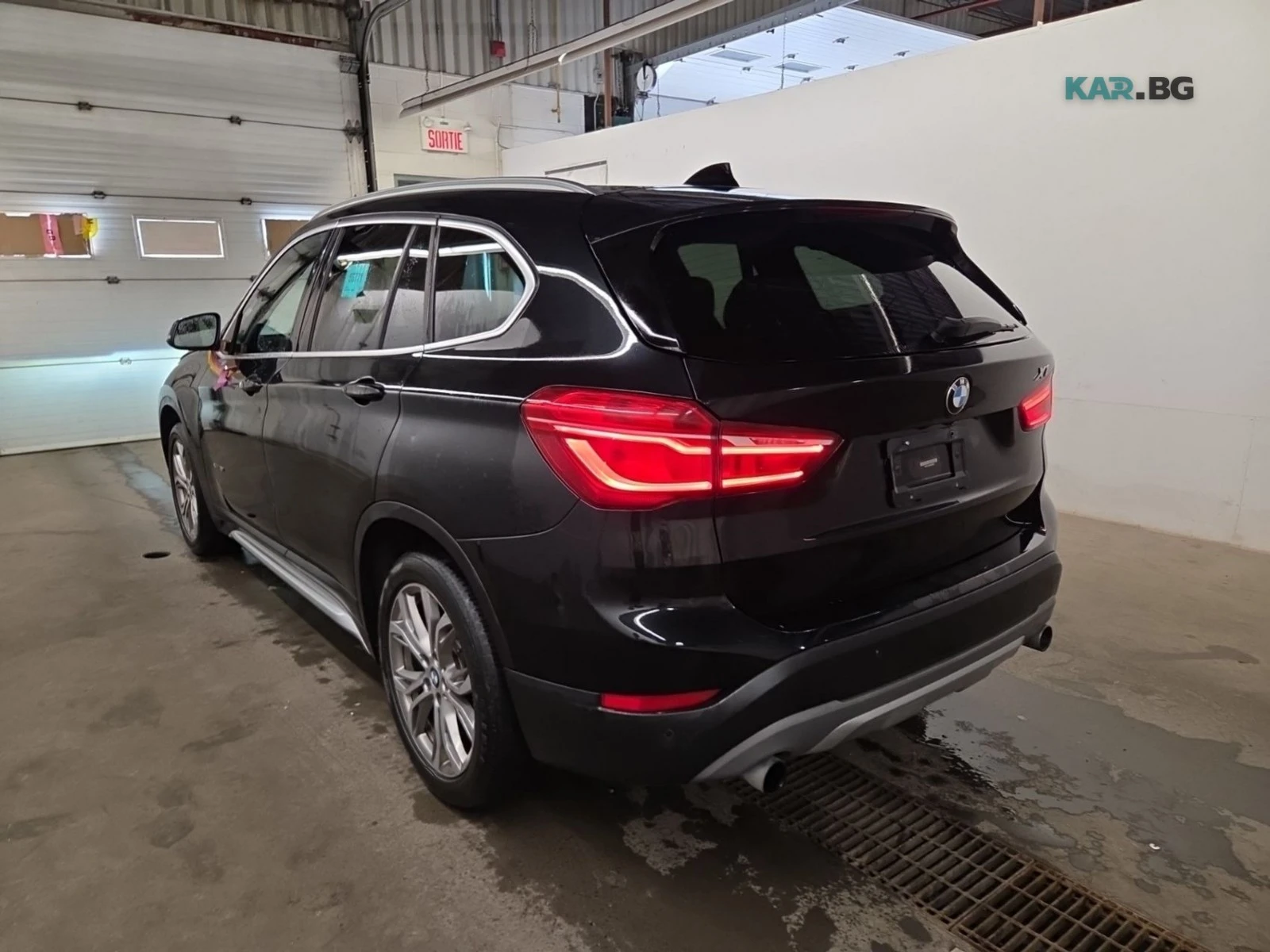 BMW X1 XDRIVE28I * АвтоКредит * (ЦЕНА ДО БГ), снимка 6 - Автомобили и джипове - 55095385