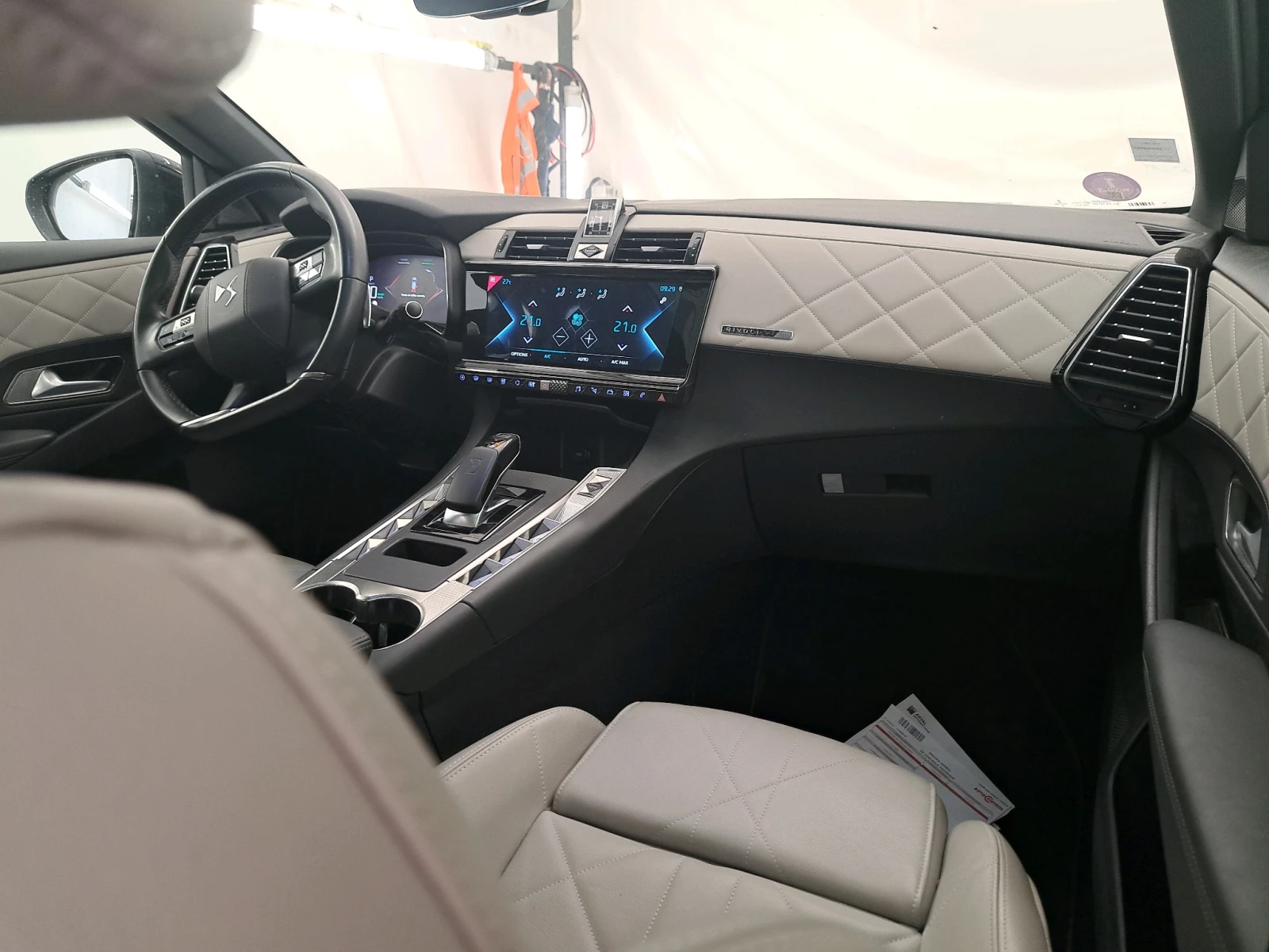 DS DS 7 Crossback E-TENSE 4X4 300 RIVOLI, снимка 5 - Автомобили и джипове - 55435316