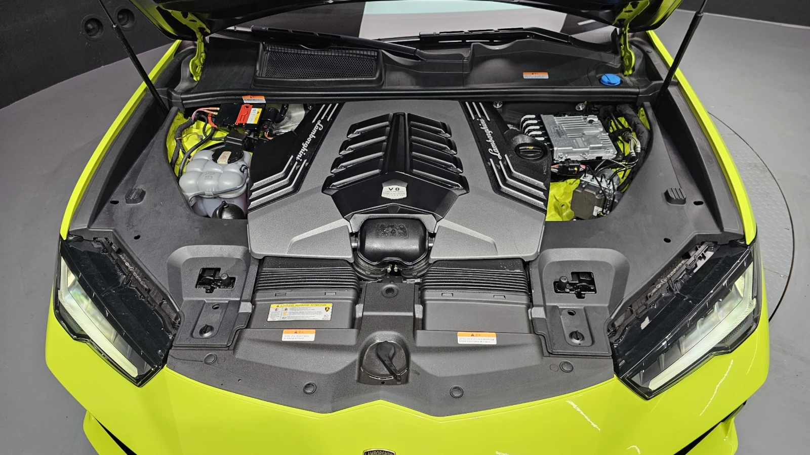 Lamborghini Urus Urus 4.0 V8 S, снимка 6 - Автомобили и джипове - 55591632