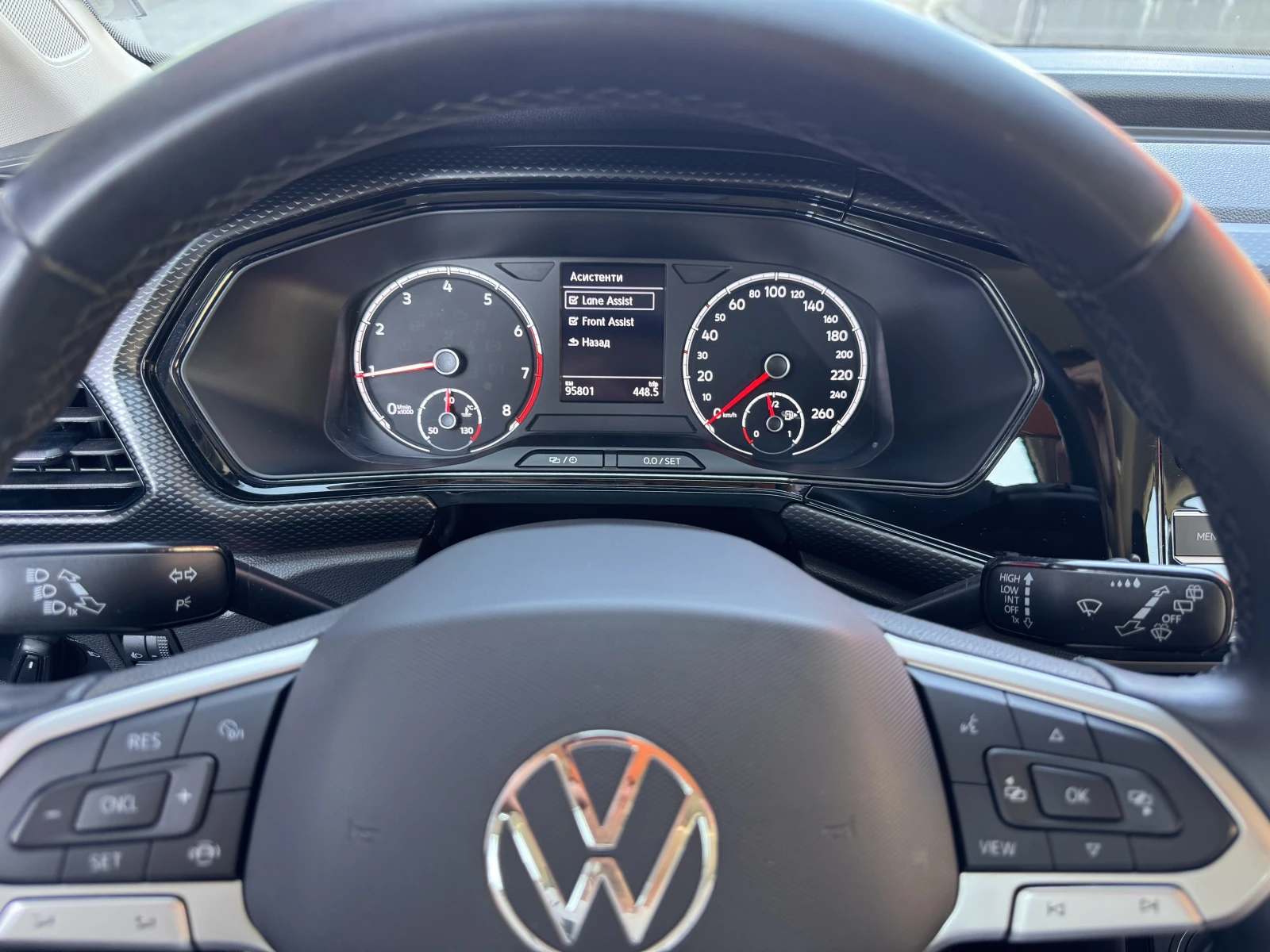 VW T-Cross LIFE+ /1.0TSI/110K.C./6MT, снимка 12 - Автомобили и джипове - 55629236