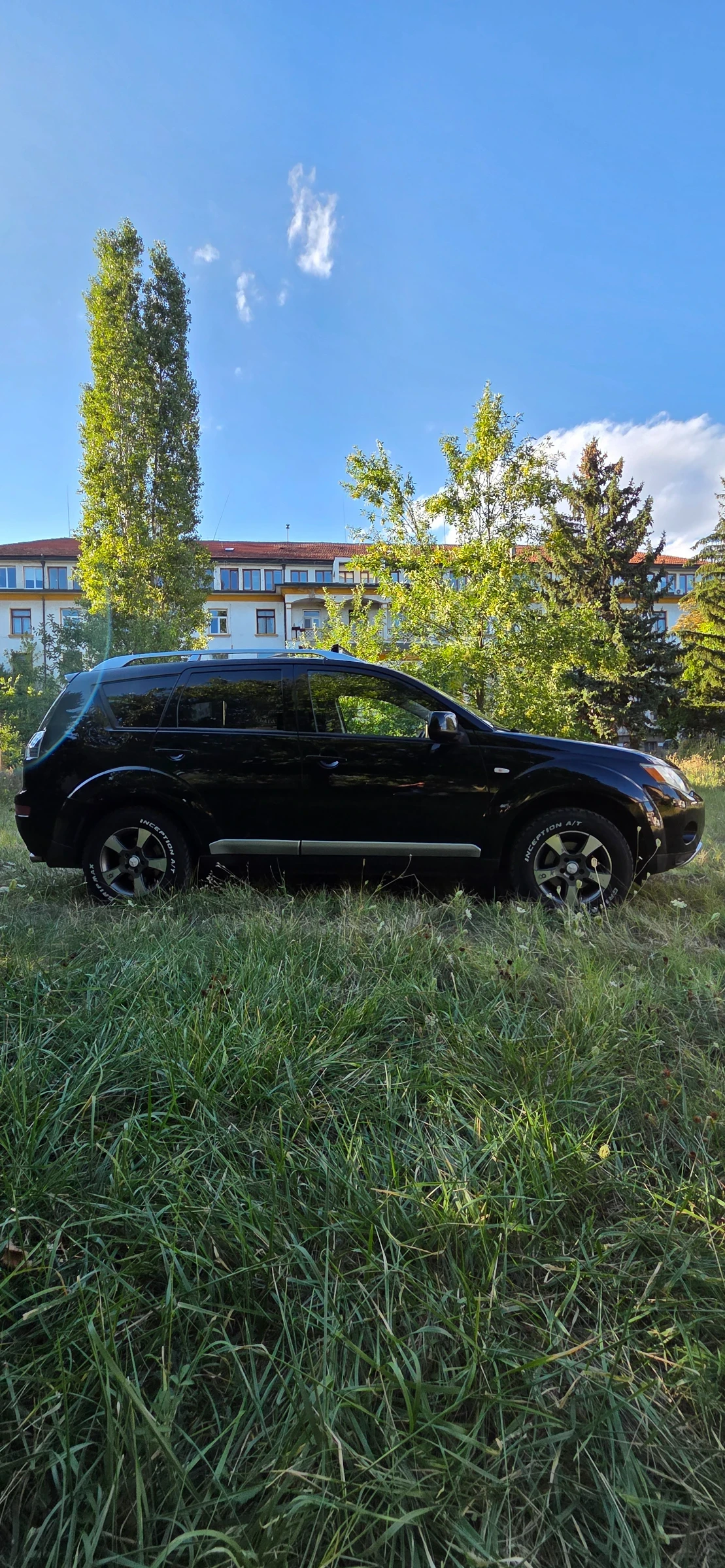 Mitsubishi Outlander, снимка 3 - Автомобили и джипове - 55842957