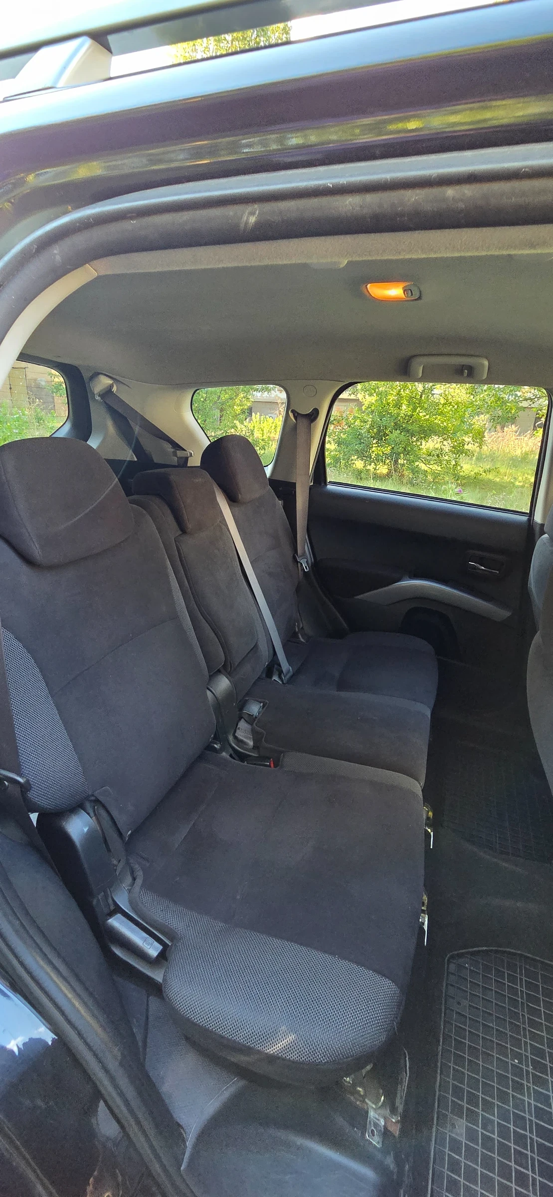 Mitsubishi Outlander, снимка 6 - Автомобили и джипове - 55842957