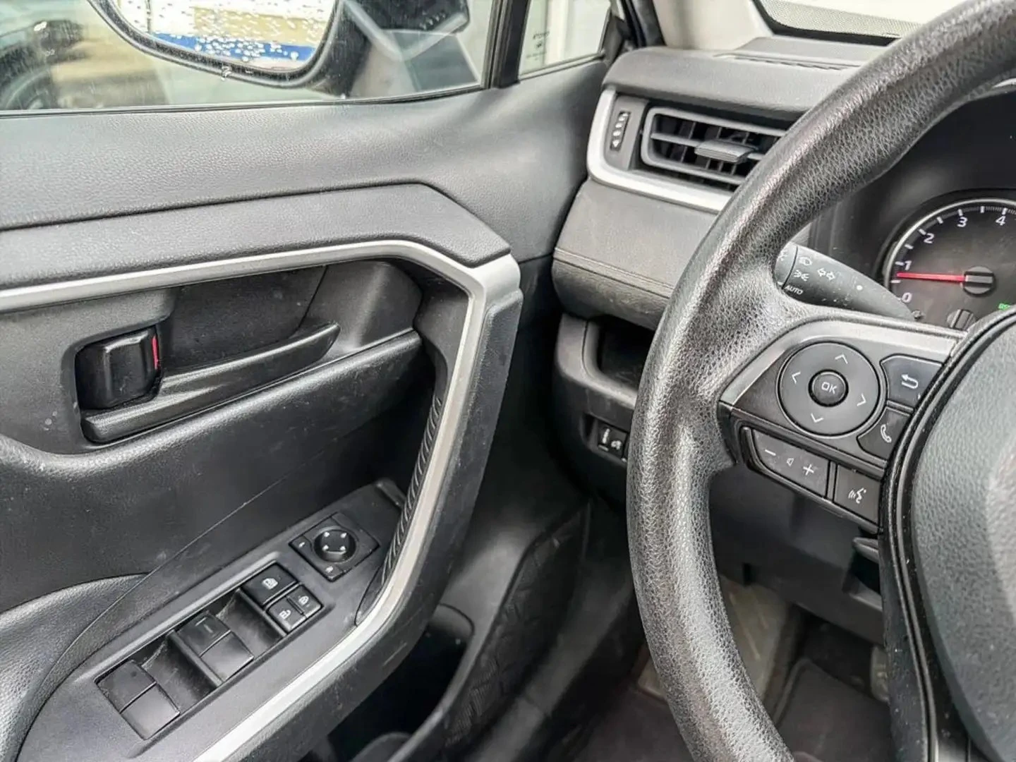 Toyota Rav4 ЦЕНА ДО БЪЛГАРИЯ АВТОКРЕДИТ, снимка 10 - Автомобили и джипове - 55950027