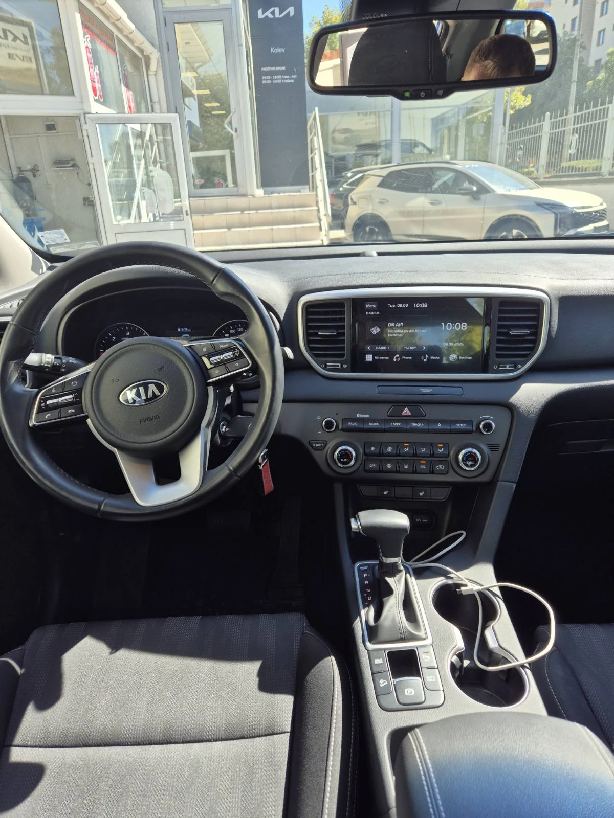 Kia Sportage, снимка 11 - Автомобили и джипове - 56016291