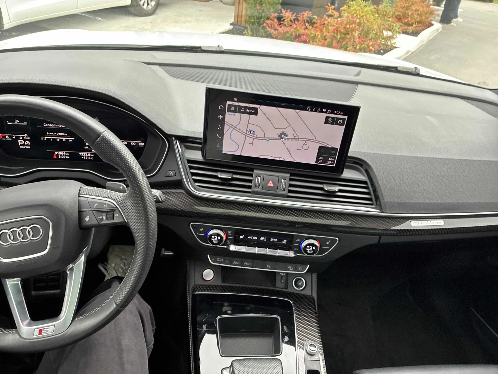 Audi SQ5 Technik , Лизинг , Карфакс, снимка 9 - Автомобили и джипове - 56547387