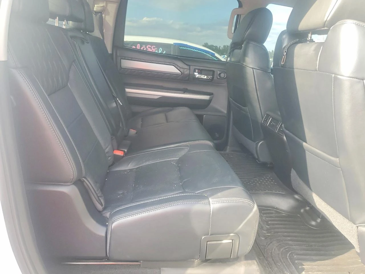 Toyota Tundra, снимка 10 - Автомобили и джипове - 56639785