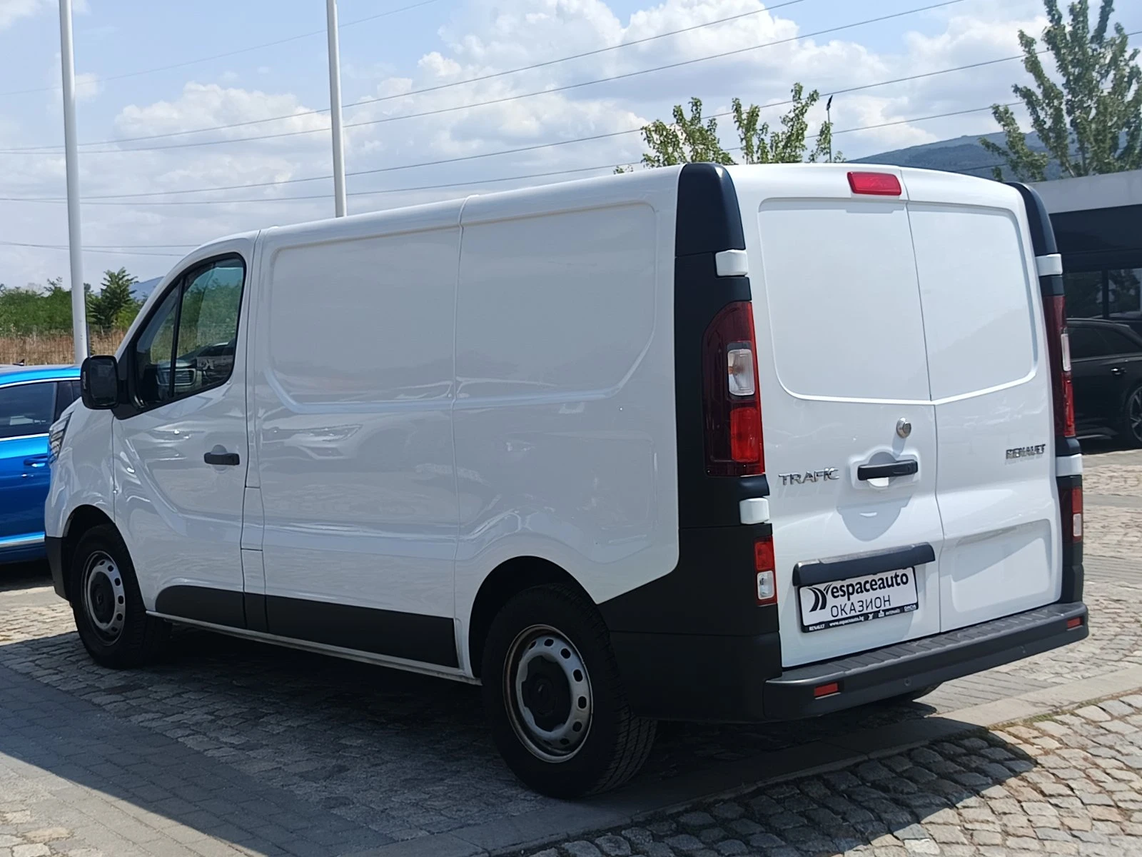 Renault Trafic 2.0dCi/ 110�.�./ L1H1 | Mobile.bg � ����������� 6