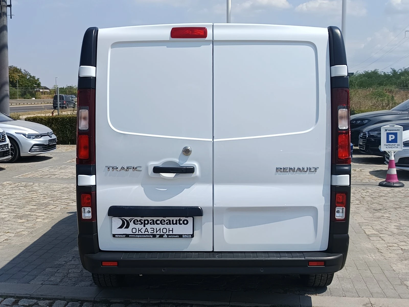 Renault Trafic 2.0dCi/ 110�.�./ L1H1 | Mobile.bg � ����������� 5