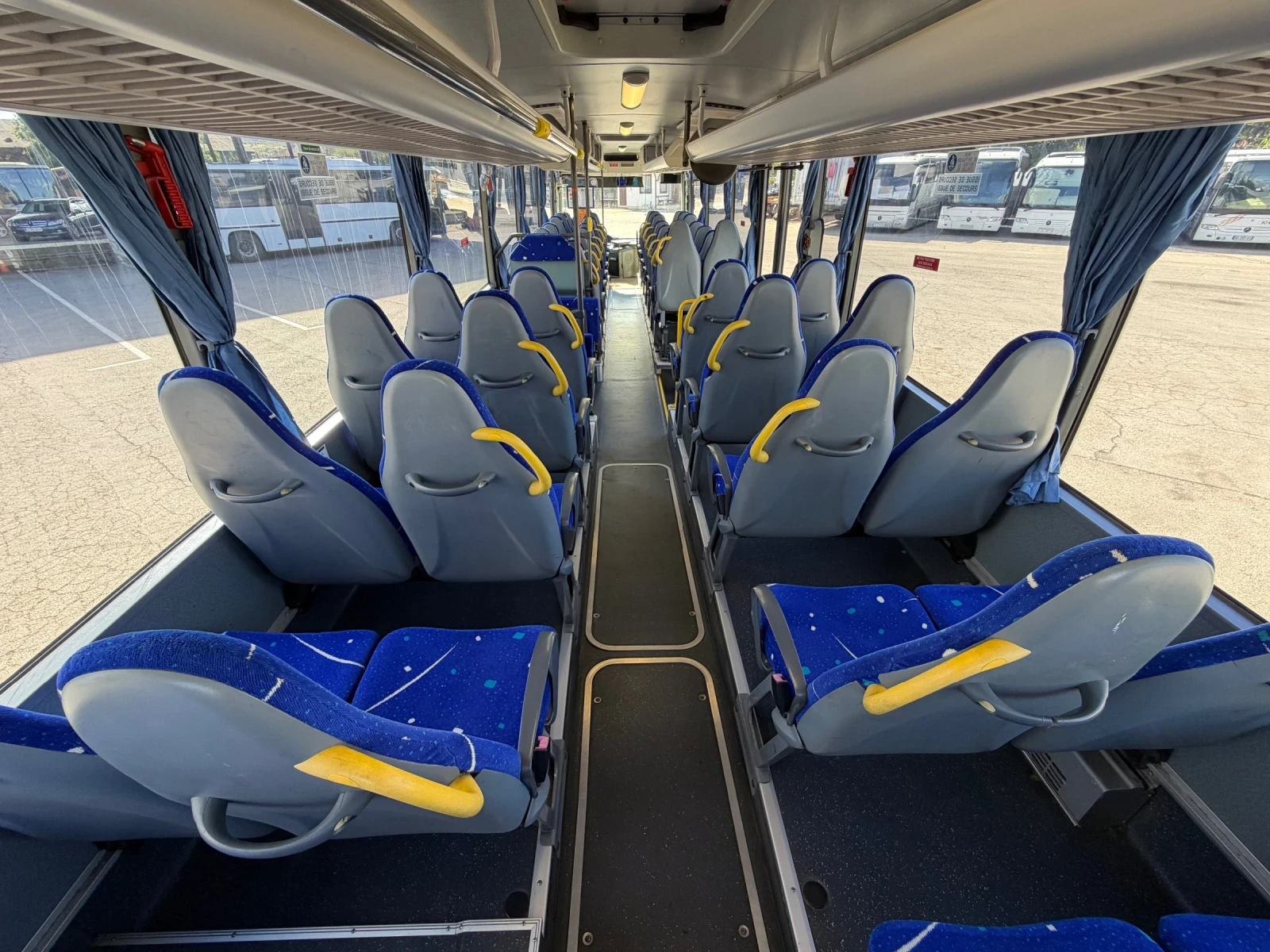 Mercedes-Benz Intouro О560 клима 59+ 24 mbu, снимка 8 - Бусове и автобуси - 56064385