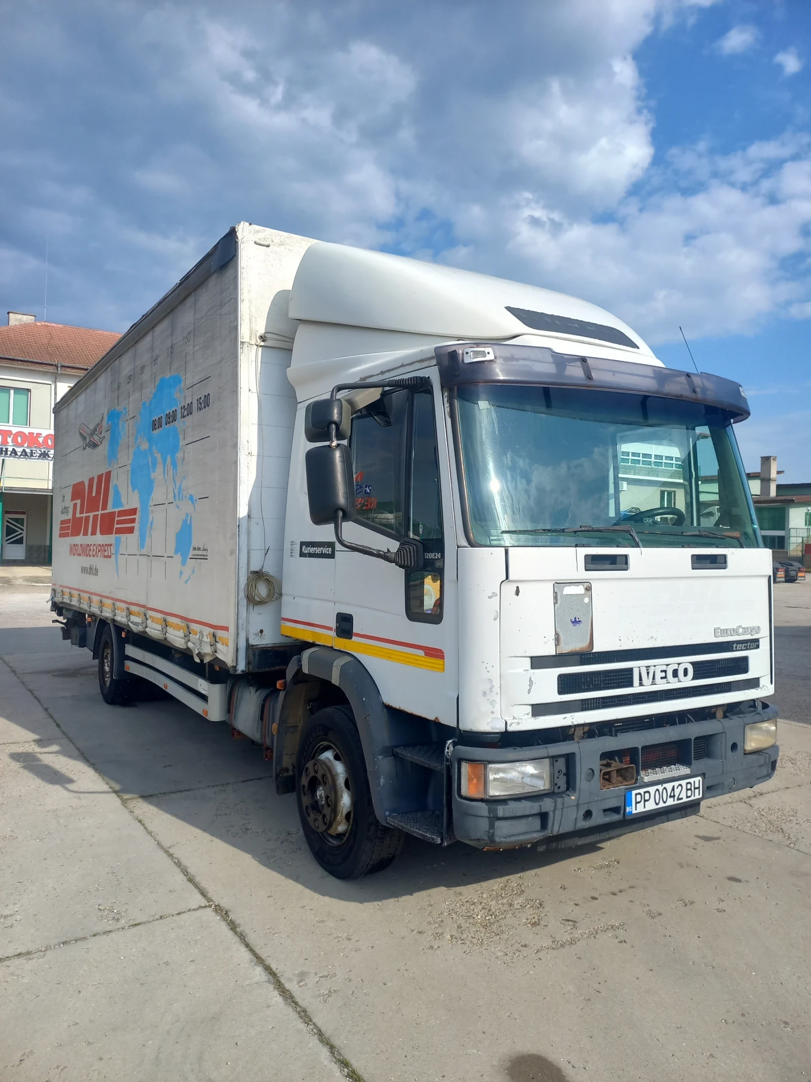 Iveco Eurocargo бордови с падащ борд  - изображение 4