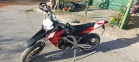 Aprilia SXV 550, снимка 1 - Мотоциклети и мототехника - 45579079