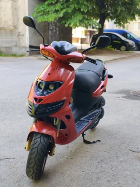 ����� �� �������� �� Suzuki Katana 50