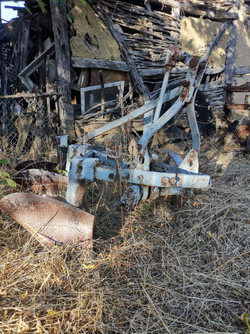 Плуг Друга марка