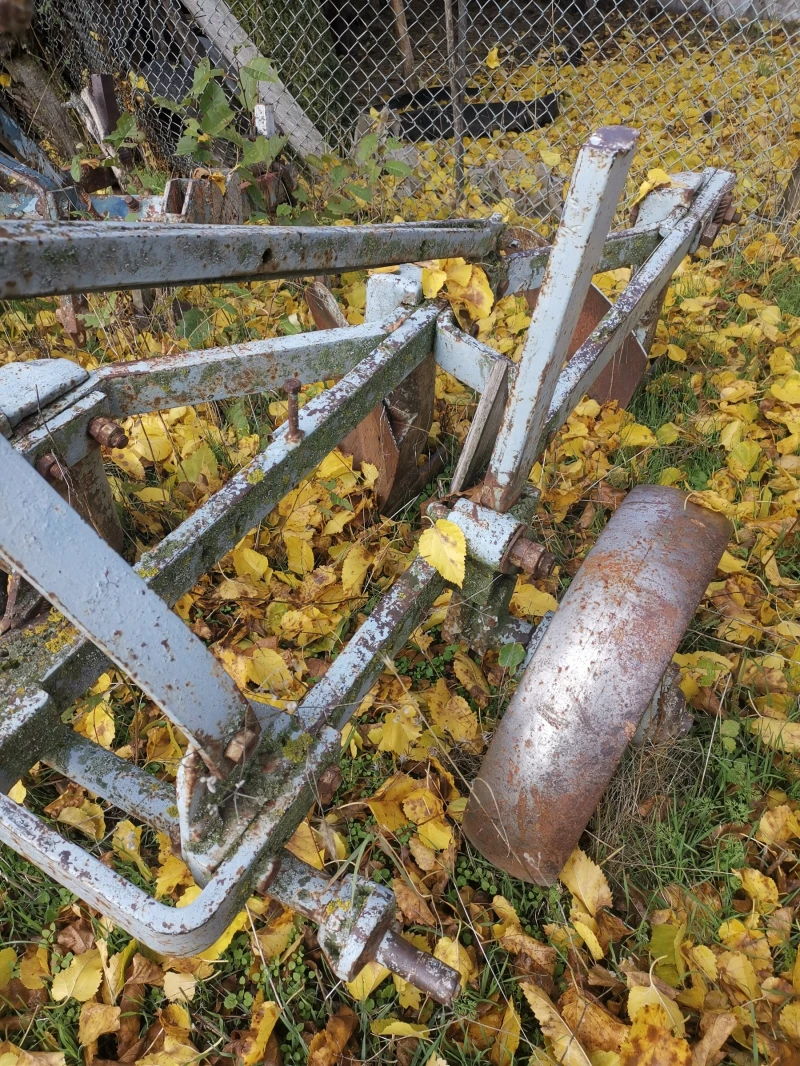Плуг Друга марка, снимка 7 - Селскостопанска техника - 52587352