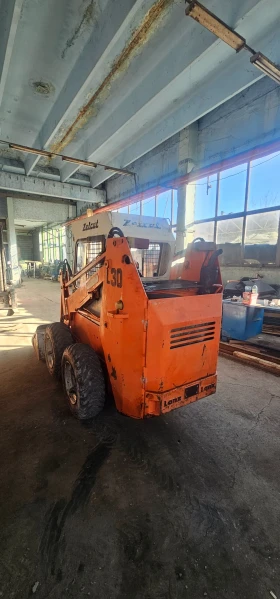 Мини челни товарачи Bobcat, снимка 10