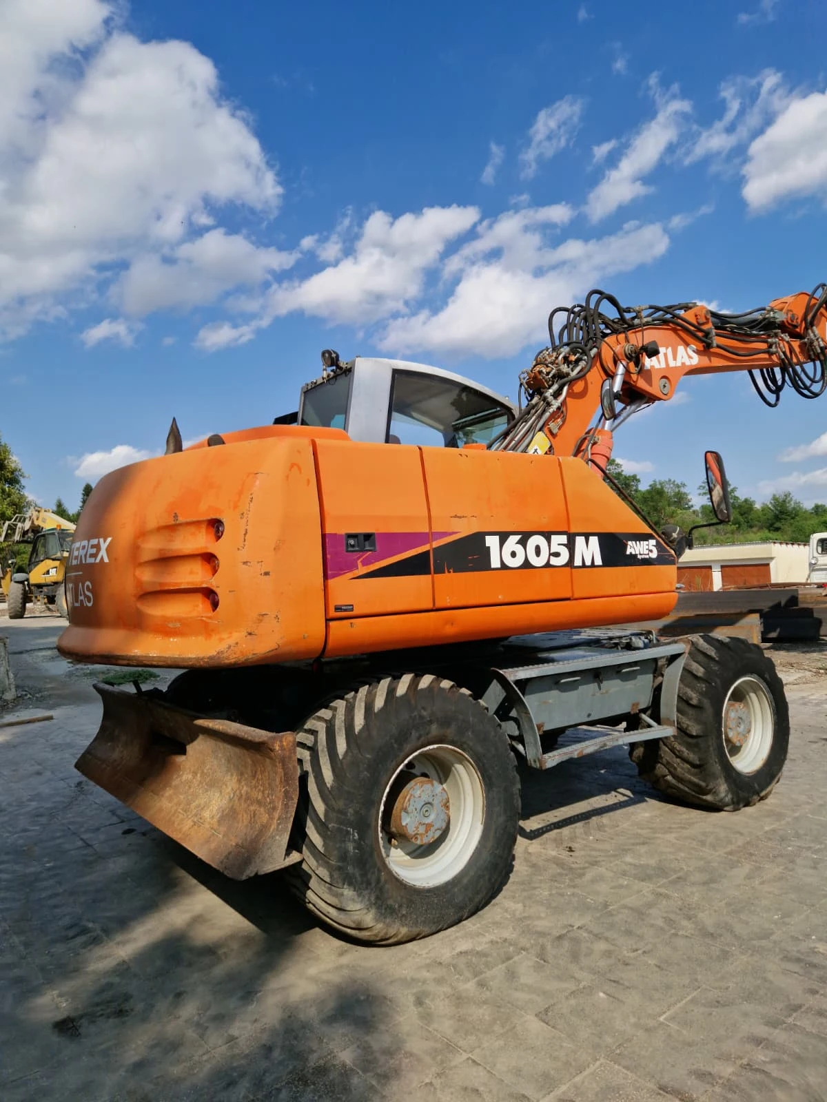 ����� Atlas 160M | Mobile.bg � ����������� 12