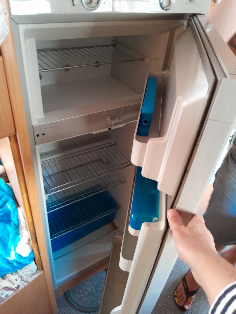 Кемпер Laika Fiat ducato , снимка 8 - Каравани и кемпери - 52579416