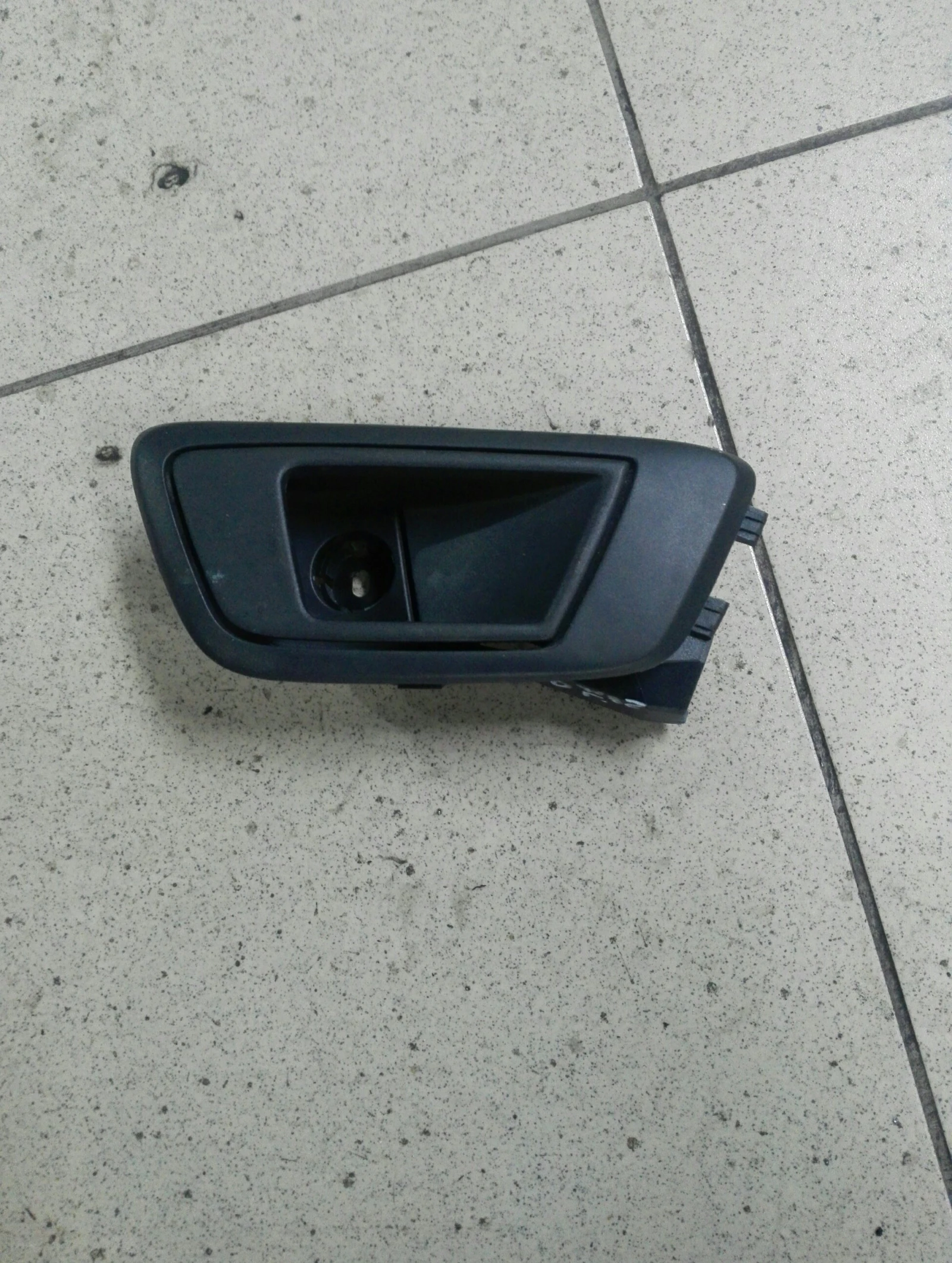 ������ ����� �������� ����� ����� ���� ������ | Mobile.bg � ����������� 1