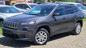 Jeep Cherokee 4X4 РЕАЛ КМ ИЗКЛЮЧИТЕЛНО СЕРВИЗ КНИЖК ОБСЛУЖН НАВИ, снимка 1