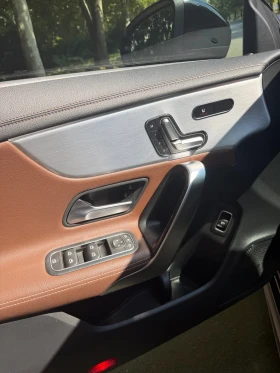 Mercedes-Benz CLA 200 LIMITED EDITION, снимка 12