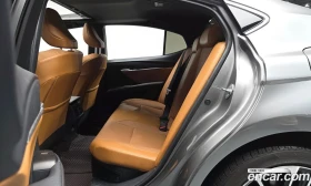 Toyota Camry 2.5 XLE Hybrid, снимка 17