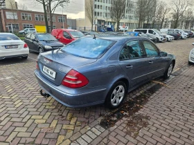 Mercedes-Benz E 320 3.2 BENZiN 4MATIC AVANGARD, снимка 10