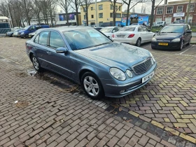 Mercedes-Benz E 320 3.2 BENZiN 4MATIC AVANGARD, снимка 6