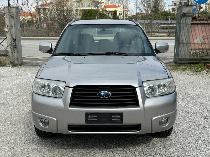 Subaru Forester 2, 0i* ГАЗ* * ИТАЛИЯ* * FACELIFT* * AWD, снимка 1 - Автомобили и джипове - 44742908