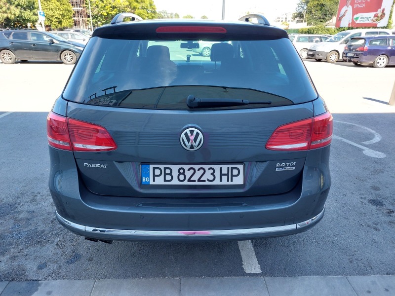 VW Passat, снимка 8 - Автомобили и джипове - 46425305