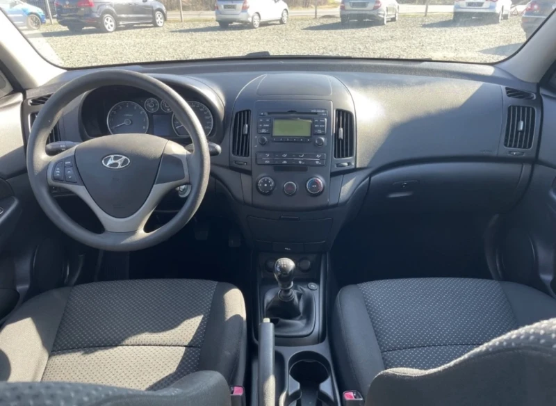 Hyundai I30 1.4i-LPG, снимка 10 - Автомобили и джипове - 47468070