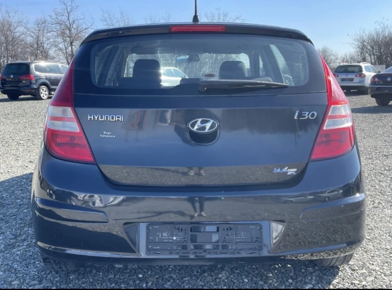 Hyundai I30 1.4i-LPG, снимка 4 - Автомобили и джипове - 47468070