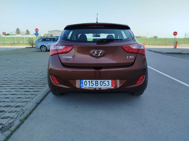 Hyundai I30 1.4crdi-Euro-5, снимка 5 - Автомобили и джипове - 49495259