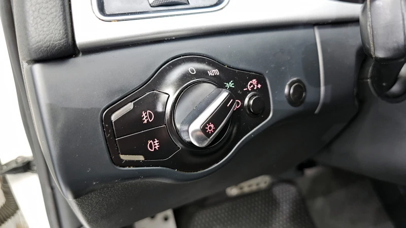 Audi A4 2.0TDI autogeorge.com, снимка 14 - Автомобили и джипове - 52811199