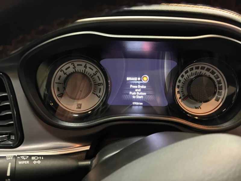 Dodge Challenger * SCAT PACK 392 WIDEBODY * CARFAX * БЕЗ ПЪРВОНАЧАЛ, снимка 6 - Автомобили и джипове - 53058645