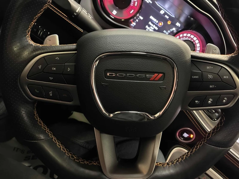 Dodge Challenger * SCAT PACK 392 WIDEBODY * CARFAX * БЕЗ ПЪРВОНАЧАЛ, снимка 9 - Автомобили и джипове - 53058645