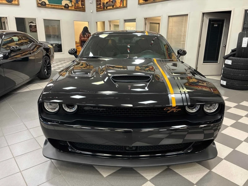 Dodge Challenger * SCAT PACK 392 WIDEBODY * CARFAX * БЕЗ ПЪРВОНАЧАЛ, снимка 2 - Автомобили и джипове - 53058645