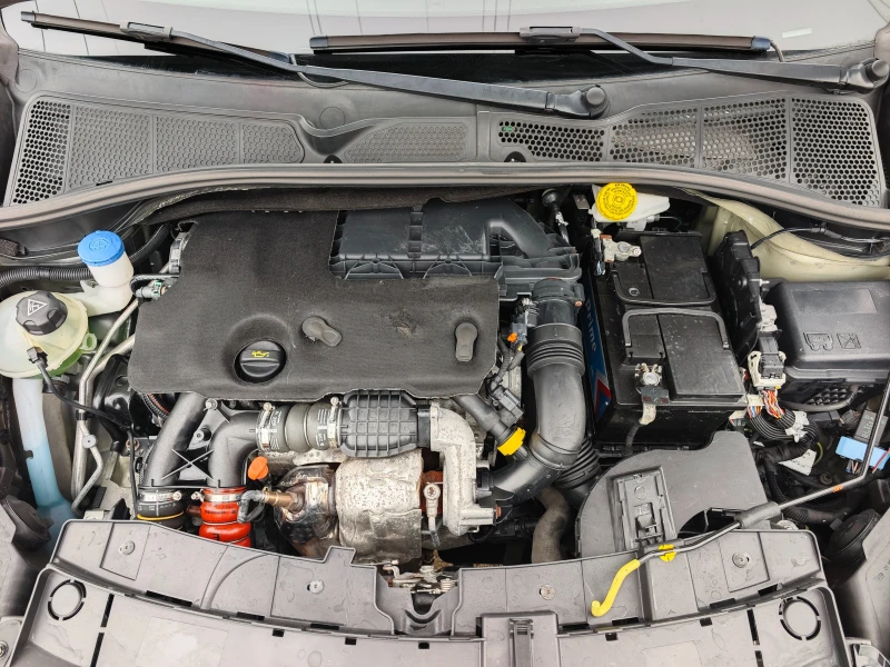 Citroen C4 Cactus 1, 6HDi AUTOMAT, снимка 17 - Автомобили и джипове - 53234925