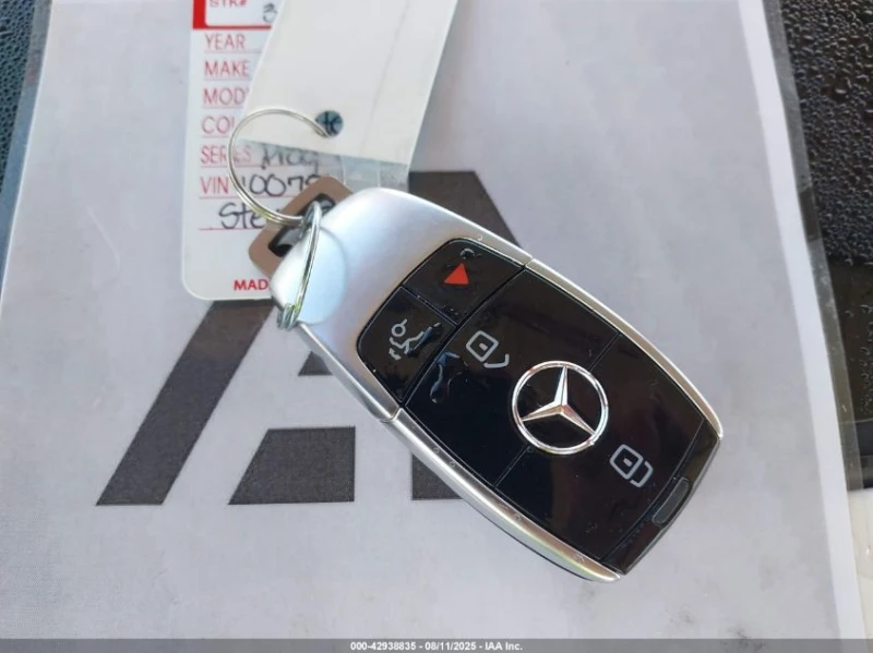 Mercedes-Benz E 300 2l, снимка 11 - Автомобили и джипове - 53577244