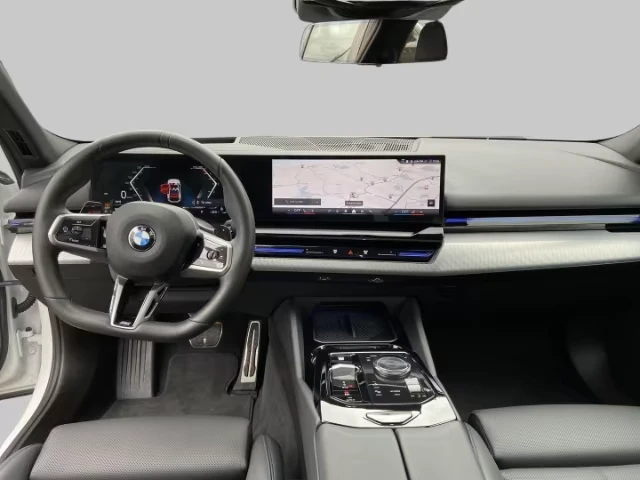 BMW 520 d xDrive = NEW = M-Sport Pro Гаранция - изображение 5