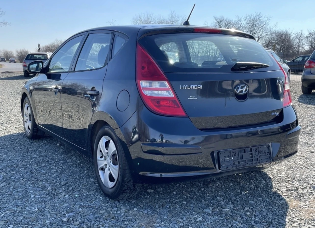 Hyundai I30 1.4i-LPG - изображение 6