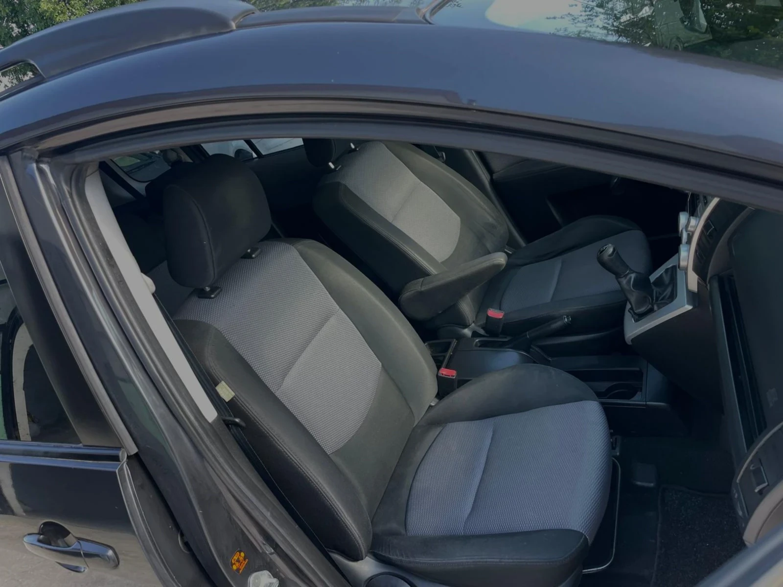 Mazda 5 1.8 бензин  - изображение 7