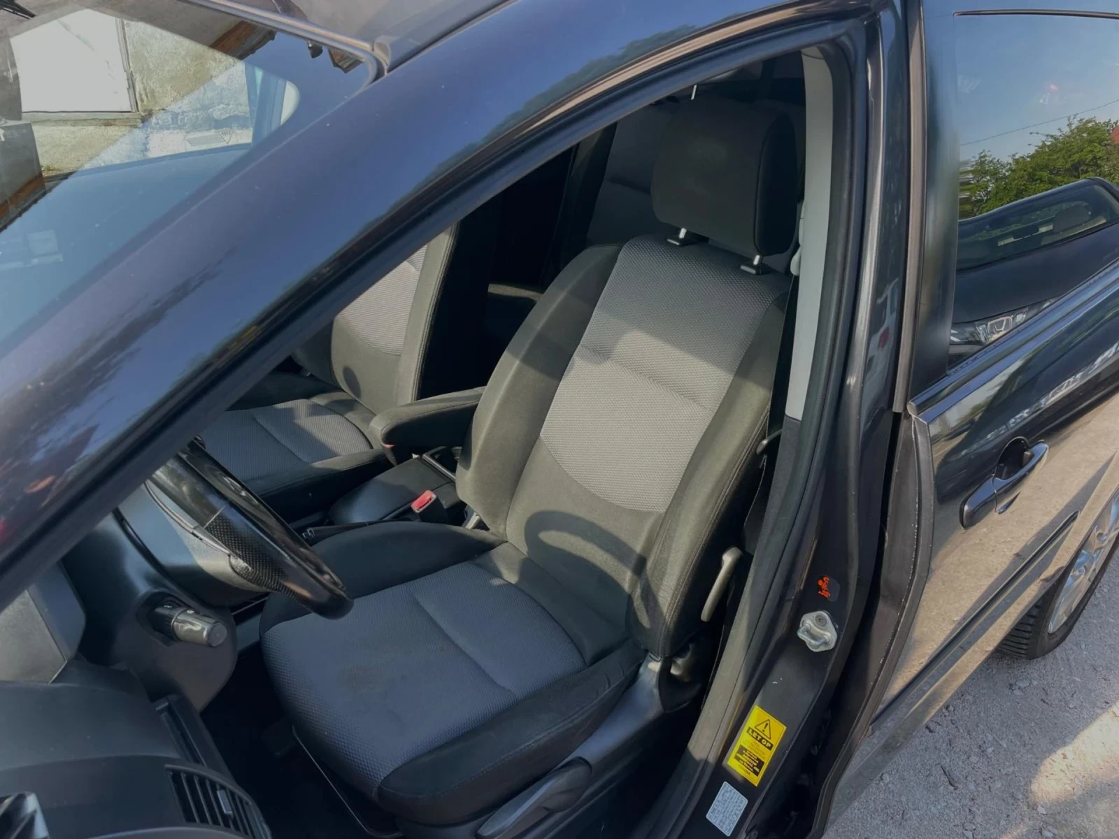 Mazda 5 1.8 бензин  | Mobile.bg — изображение 17