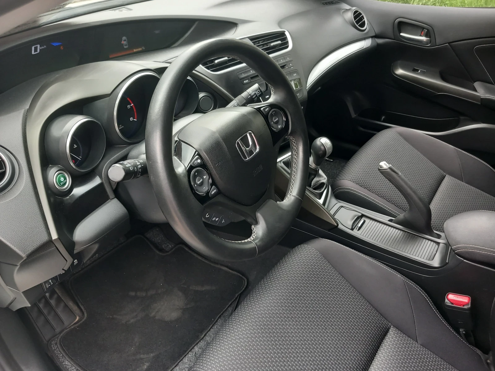 Honda Civic 1.6 D SPORT EDITION - изображение 10