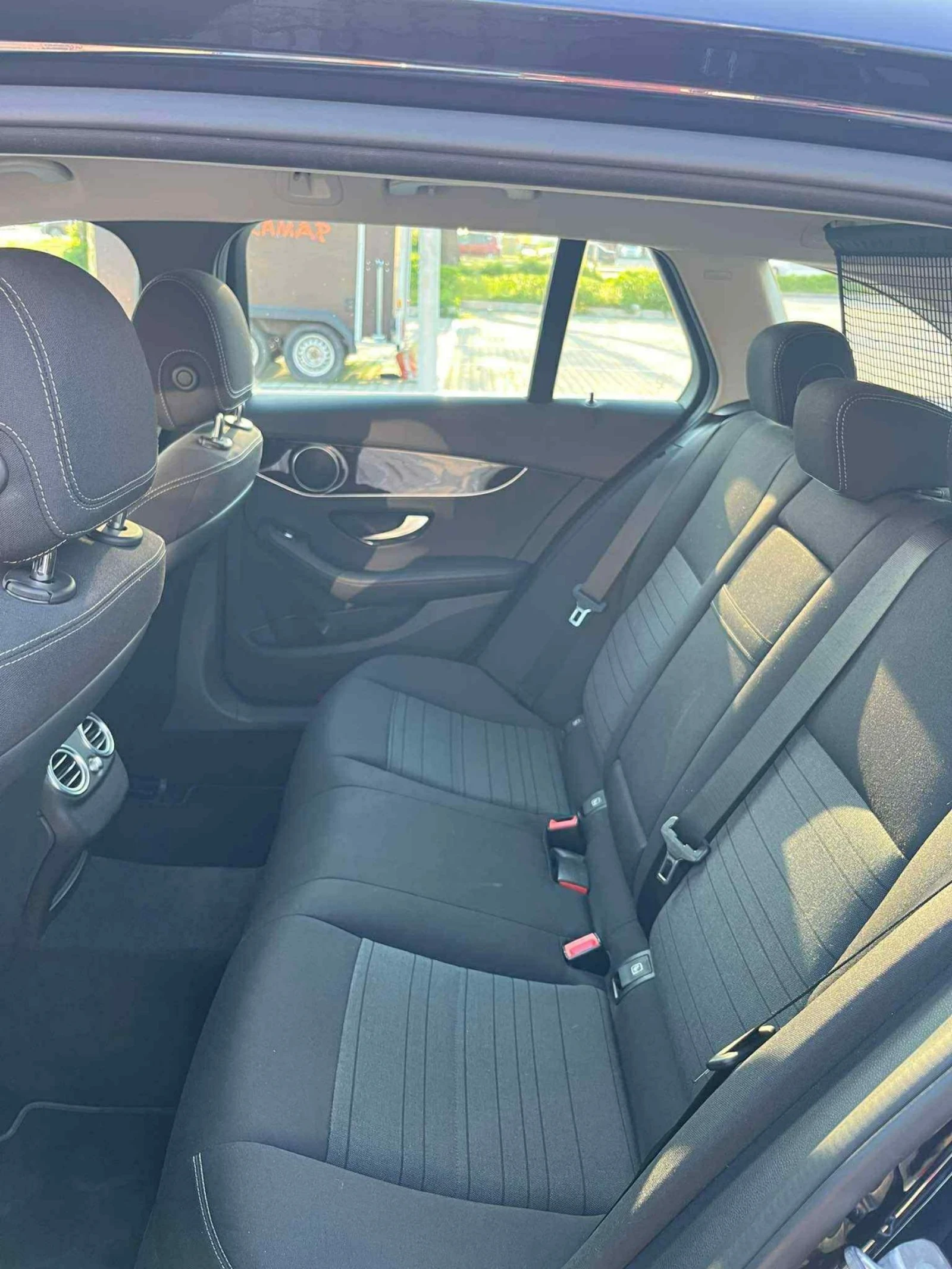 Mercedes-Benz C 200 Комби - изображение 8